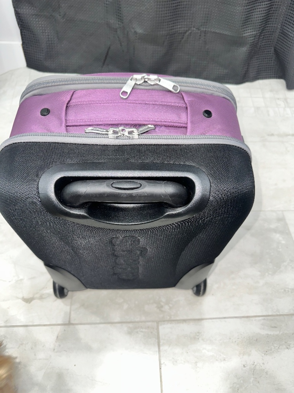 EUC eBags Mobile Office/Carry On Rolling Bag in Eggplant Purple - Picture 8 of 16